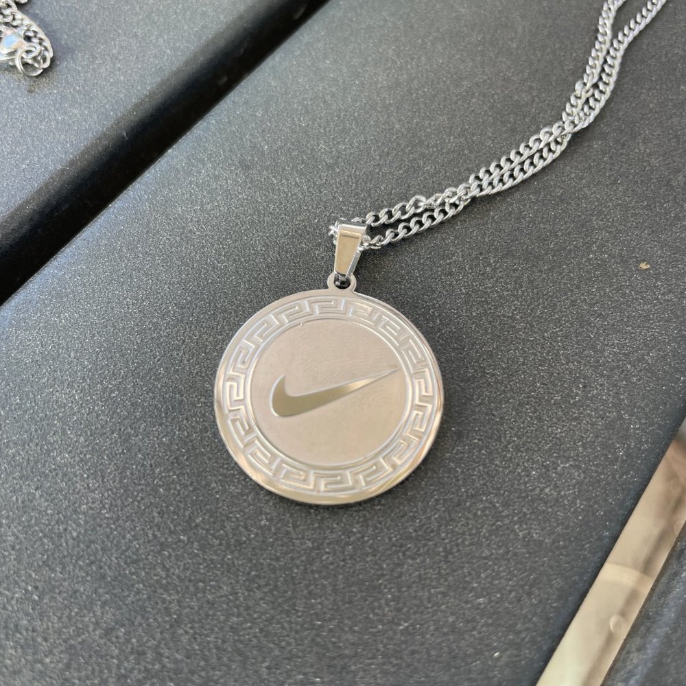 NEW Nike SILVER NECKLACE Stainless Stee 20" INCH‎ CHAIN WITH ADJUSTER SWO…